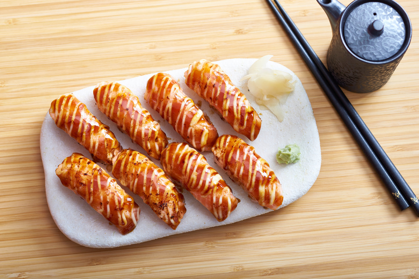 Grilled Salmon Nigiri Pack (8 pcs)
